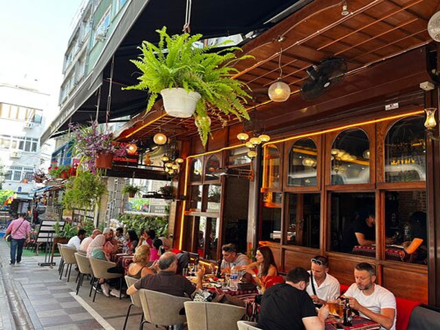 تصویر-بهترین-رستوران‌های-محلی-استانبول-2234